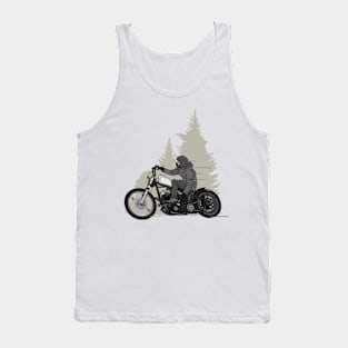 born free Tank Top